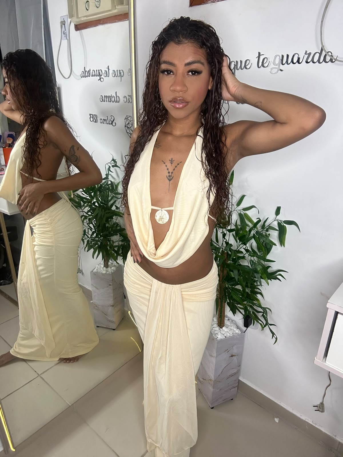 Conjunto Aurora — Top Drapeado e Saia Longa